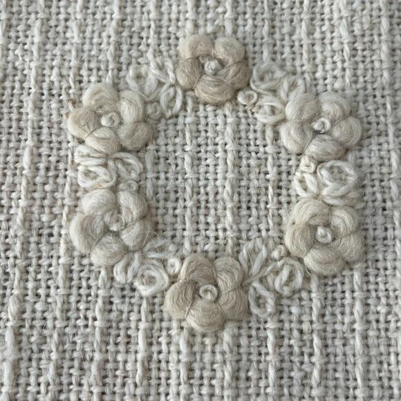 Neutral Natural Hand-Knotted Tufted Wool Rug Natural 24.5 x 29.5" - Picture 7 of 11